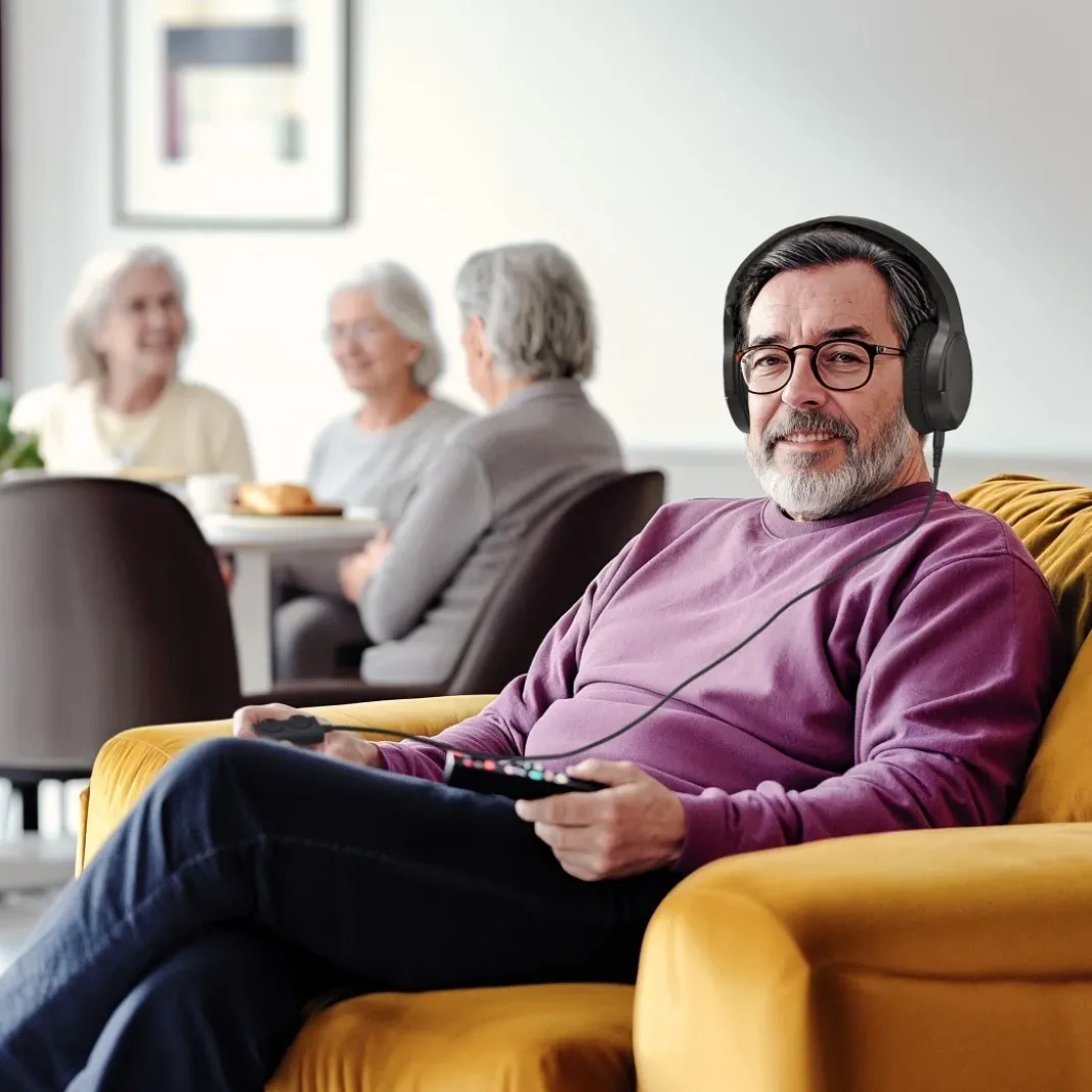 Fernseh-Kopfhörer, Over-Ear, langes Kabel (6m), getr. Lautstärkeregelung, S