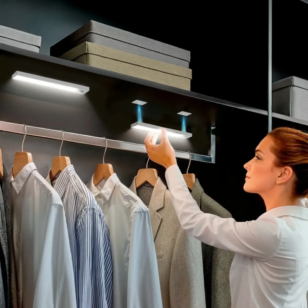 LED-Orientierungslicht "Sleek", Bewegungs- und Lichtsensor, dimmbar, Alu