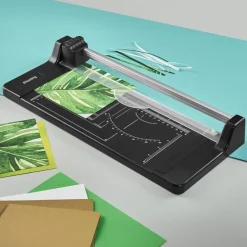Papierschneidemaschine 