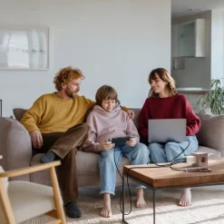 Schnellladegerät, GaN, 2x USB-C, 1x USB-A, Mini-Ladegerät, PD, 100 W, Weiß