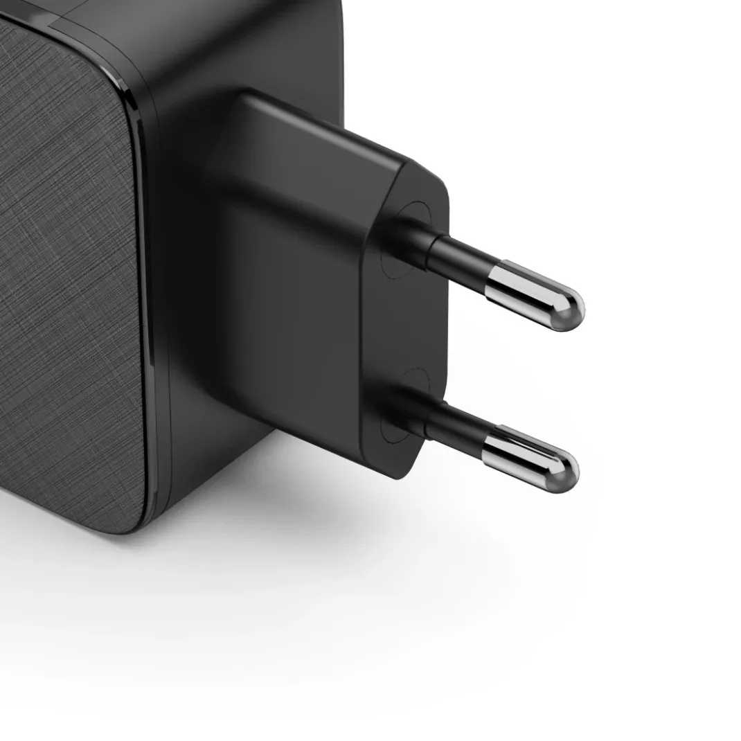 Schnellladegerät, 2x USB-C PD, 1x USB-A QC, 65 W, Schwarz