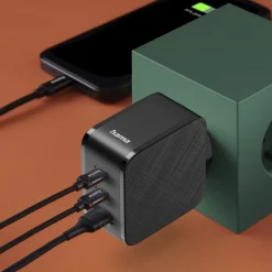Schnellladegerät, 2x USB-C PD, 1x USB-A QC, 65 W, Schwarz