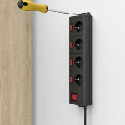 Steckdosenleiste, 4-fach, 90°, einzeln schaltbar, Wandmontage, 1,4 m, Schw.