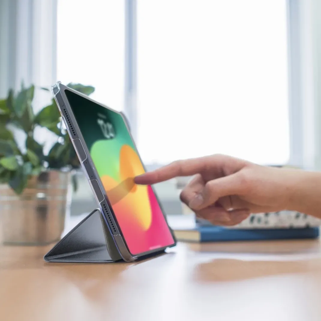 Tablet-Hülle "Fold Clear" für Apple iPad Air 13" (2024), Flieder
