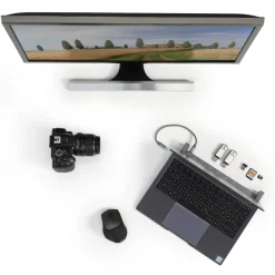USB-C-Docking-Station "Connect2Office Basic", abnehmbare Standfüße, 9 Ports