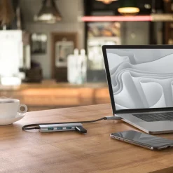 USB-Hub, 4 Ports, USB 3.2 Gen1, 5 Gbit/s, inkl. USB-C-Adapter und Netzteil