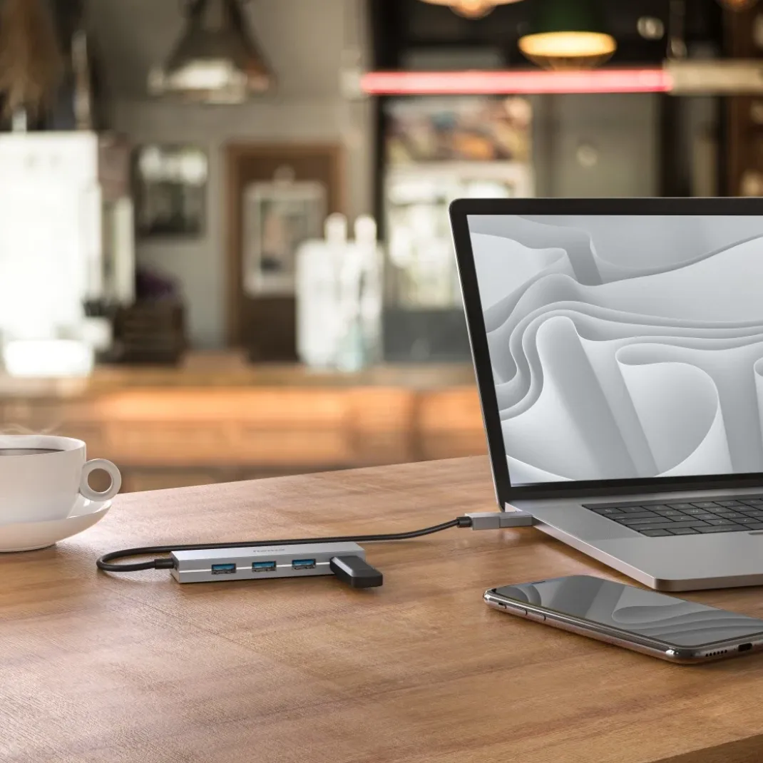 USB-Hub, 4 Ports, USB 3.2 Gen1, 5 Gbit/s, inkl. USB-C-Adapter und Netzteil