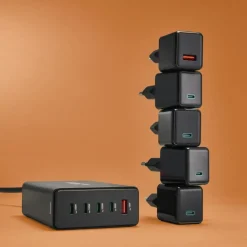 USB-Ladestation 5 Ports, GaN, Schnellladegerät, 4xUSB-C, 1xUSB-A, PD, 240 W